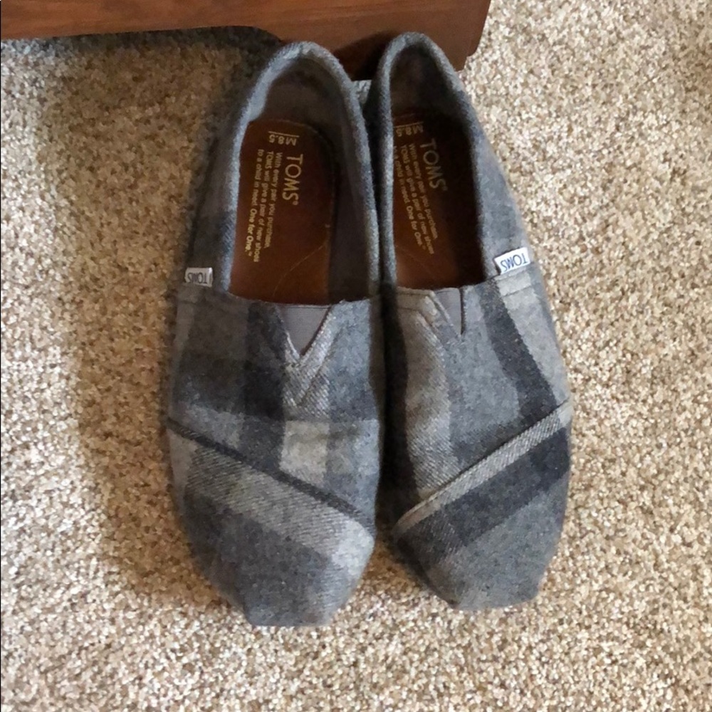 Men’s TOMS